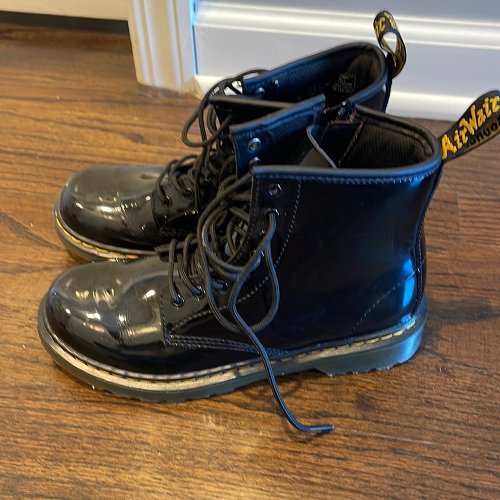 Dr. Martens patent boots (kids 4)